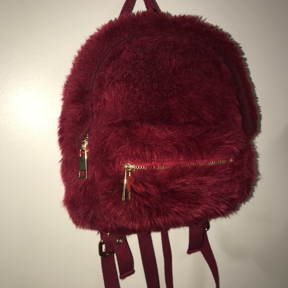 Mini dark red backpack 🎒
